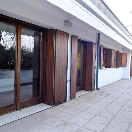 Vendégház Whitehome