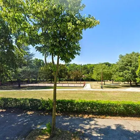 Whitehome Konukevi Conegliano