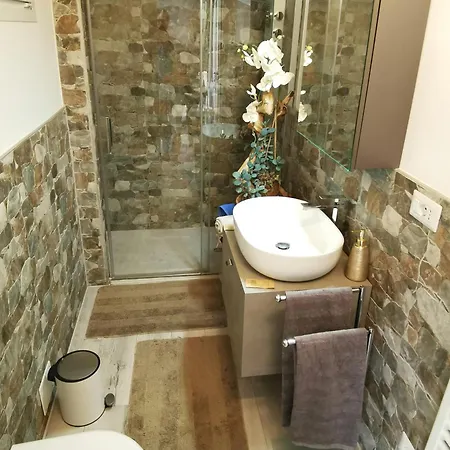 Whitehome Guest house Conegliano