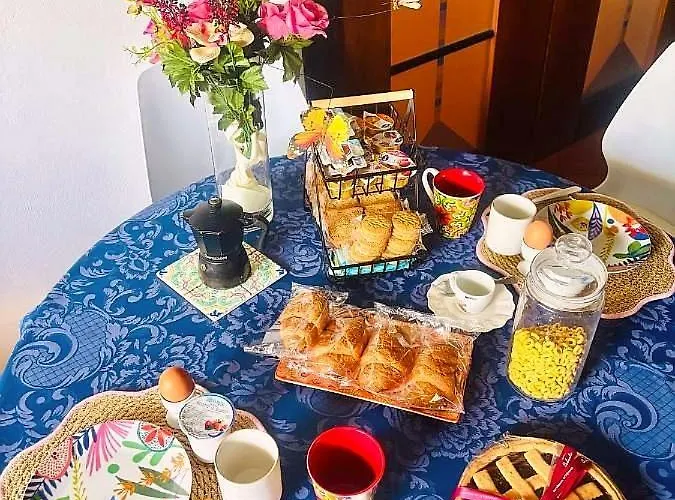 Pensión Whitehome 3*