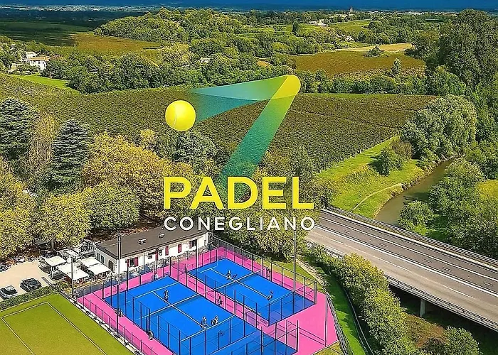 Whitehome Pensión 3*