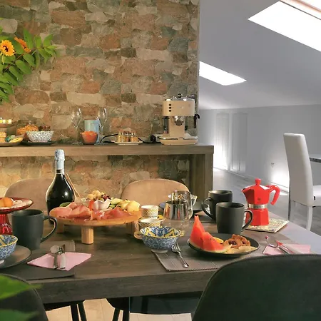 Whitehome Gæstehus Conegliano